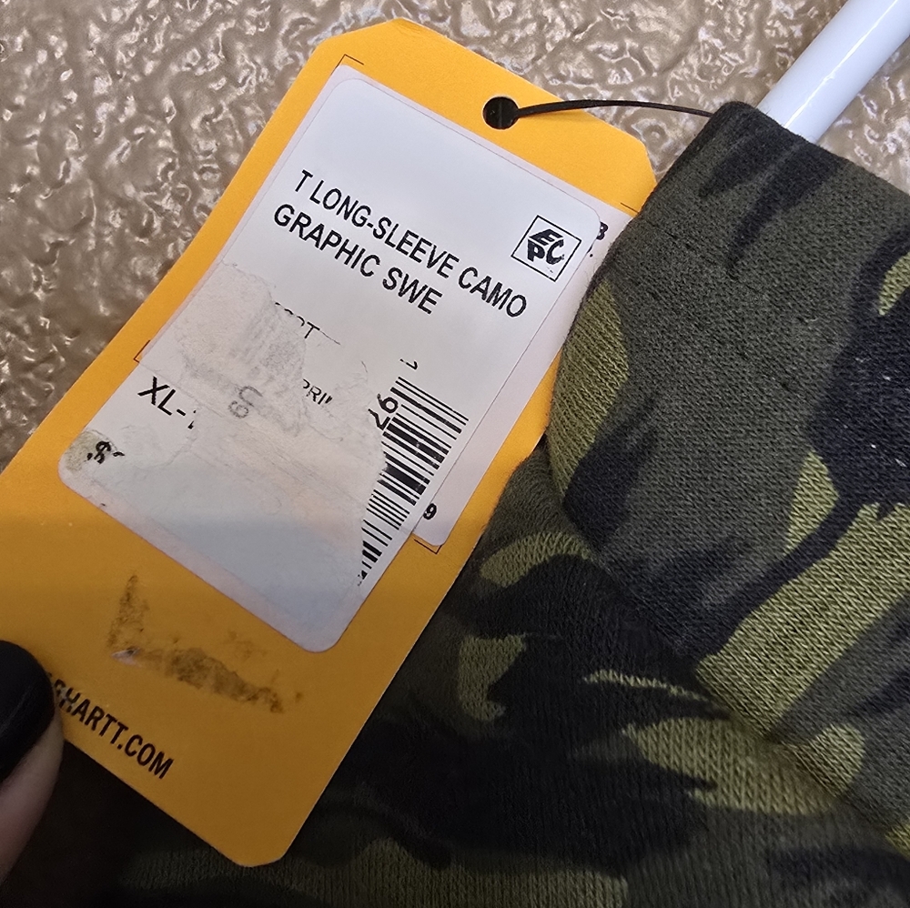 Carhartt Boys Camo Fleece Set - Picture 10 of 11